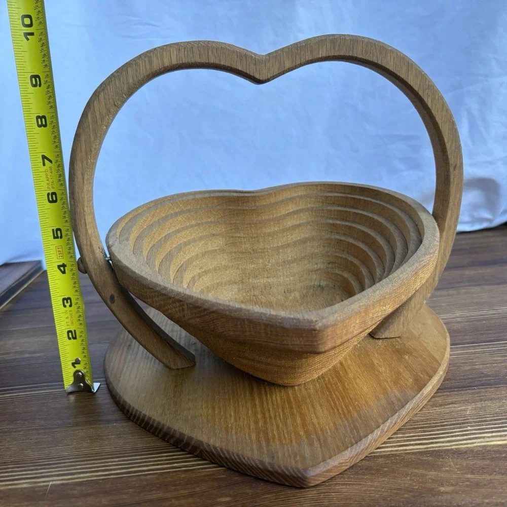 Folding Wood Heart Basket Accordion Collapsible Bowl Trivet Fruit Bread